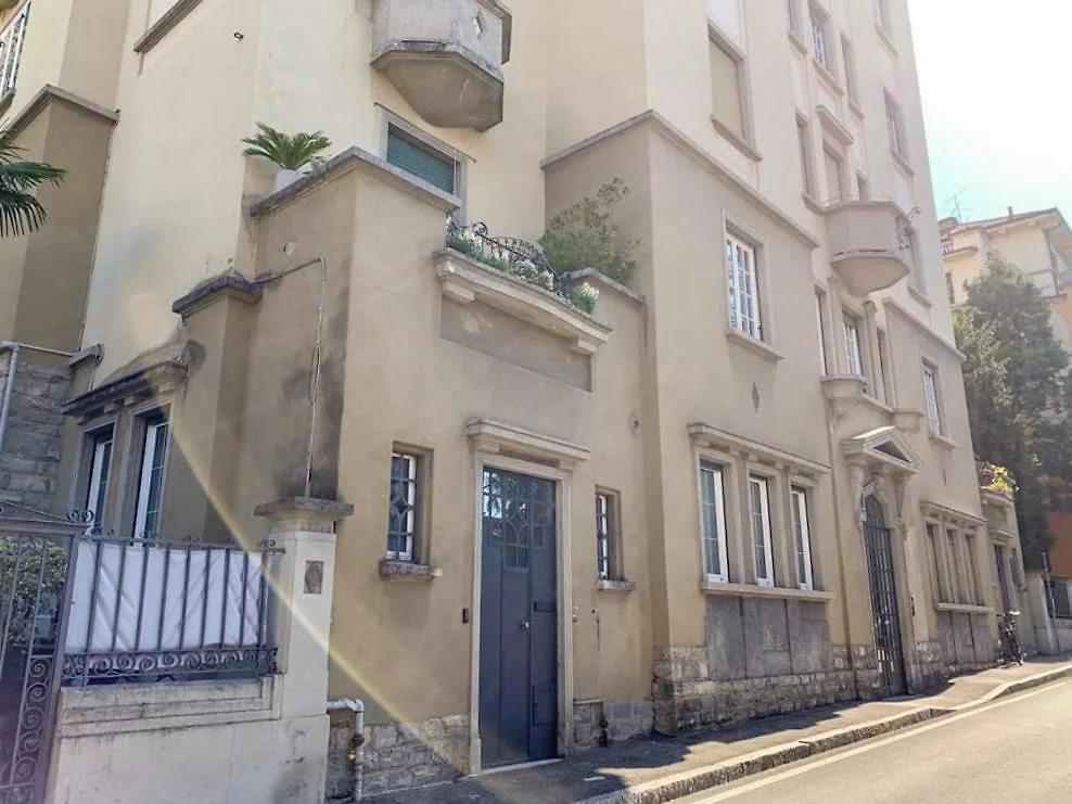 Como Lake Crispi 7 Apartment 0*,  Italy