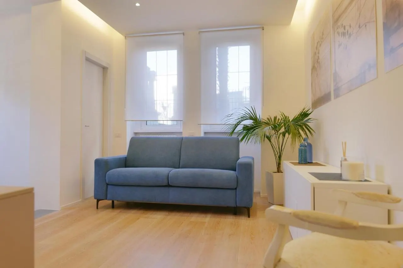 Como Lake Crispi 7 Apartment